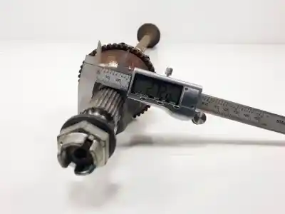 Second-hand car spare part rear right transmission for dacia duster ii k9k858 oem iam references 396004652r   Second-hand car spare part rear right transmission for dacia duster ii k9k858 oem iam references 396004652r