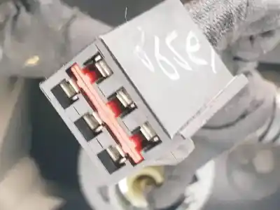 Second-hand car spare part right tailgate light for chrysler neon (pl) 420h oem iam references 379201a  