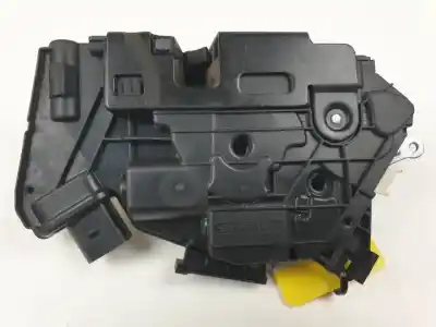 Second-hand car spare part front right door lock for skoda fabia combi (5j5) cbzb oem iam references 5n1837016c  