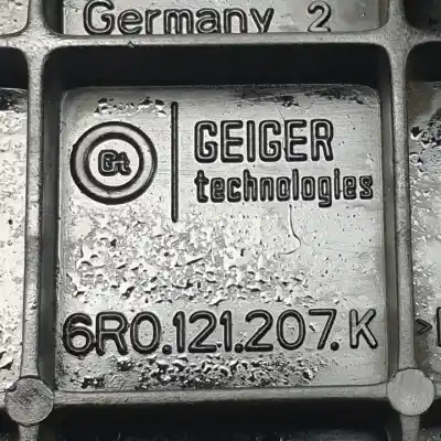 Автозапчасти б/у электрический вентилятор за skoda fabia combi (5j5) cbzb ссылки oem iam 6r0121207k  