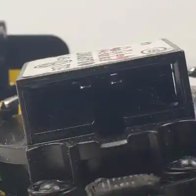 Автозапчасти б/у левая задняя внутренняя ручка за volkswagen passat variant (3c5) bkp ссылки oem iam 3c4839113  