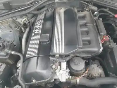 Pièce détachée automobile d'occasion feu arrière droit pour bmw 5 (e60) 520 i références oem iam 69910768  2vp008679