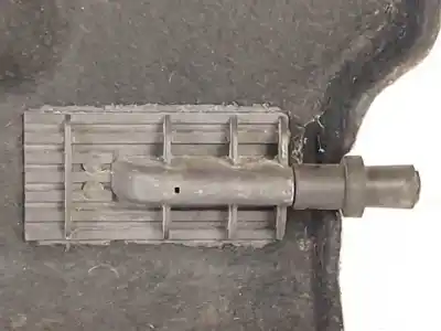 Автозапчастина б/у задній лоток для ford fusion (cbk) f6jb посилання на oem iam   