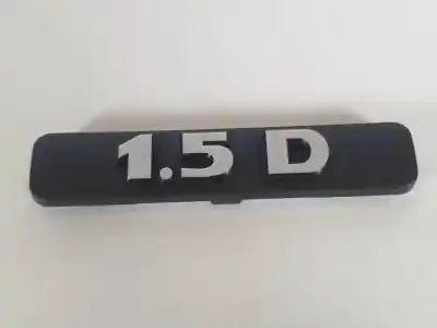 Pièce détachée automobile d'occasion Poignée D'ouverture De Capot Arrière pour CITROEN SAXO D-VJX Références OEM IAM 8663JH  