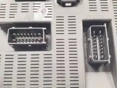 Second-hand car spare part fuse box unit for citroen c3 hfx(tu1jp) oem iam references 9659285380  2004p0600