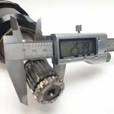 Автозапчасти б/у передняя правая трансмиссия за toyota yaris (ncp1/nlp1/scp1) 2szfe ссылки oem iam   