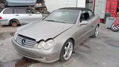 Pezzo di ricambio per auto di seconda mano PNEUMATICO per MERCEDES CLASE CLK (W209) CABRIO  Riferimenti OEM IAM 255 35 R18 94W  94W
