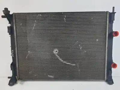 Pièce détachée automobile d'occasion Radiateur D'eau pour RENAULT MEGANE II BERLINA 5P K9K728 Références OEM IAM 8200117609A 871919U 
