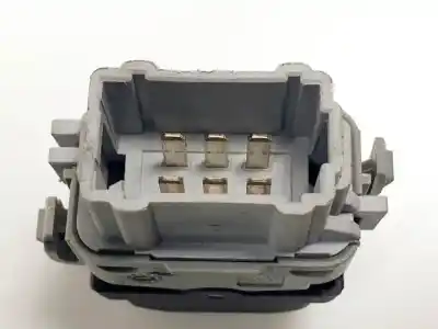 Second-hand car spare part right front power window switch for renault megane ii berlina 5p f9q800 oem iam references 315013a  