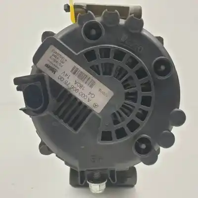 Pièce détachée automobile d'occasion alternateur pour mercedes clase c (w204) berlina 642834 références oem iam a0009067500 fg18s078 2611839b 