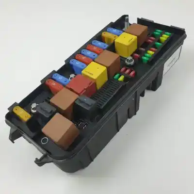 Peça sobressalente para automóvel em segunda mão Caixa De Fusíveis E Relés por SAAB 9-3 BERLINA D-Z19DTH Referências OEM IAM 12783251 519109706 