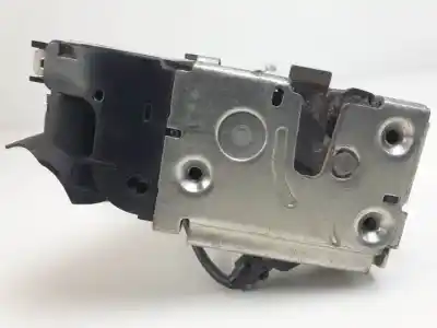 Pezzo di ricambio per auto di seconda mano serratura porta anteriore sinistra per renault twingo d7f800 riferimenti oem iam 384978