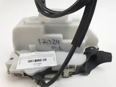 Second-hand car spare part left front door lock for renault twingo d7f800 oem iam references 384978  