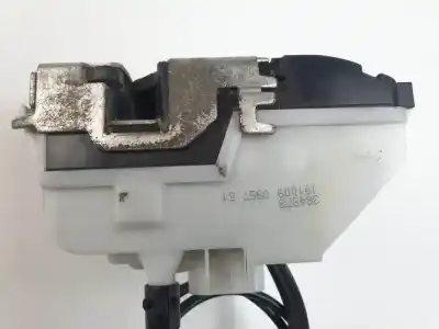 Second-hand car spare part left front door lock for renault twingo d7f800 oem iam references 384978  