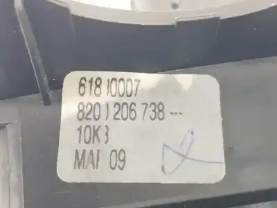 Second-hand car spare part steering wheel switch for renault scénic ii (jm0/1_) 2.0 (jm05, jm0u, jm1n, jm1u, jm2v) oem iam references 61890007  