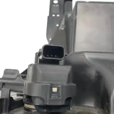 Second-hand car spare part right headlight for renault captur ii h4d470 oem iam references 260104095r halogeno y led 01393002 