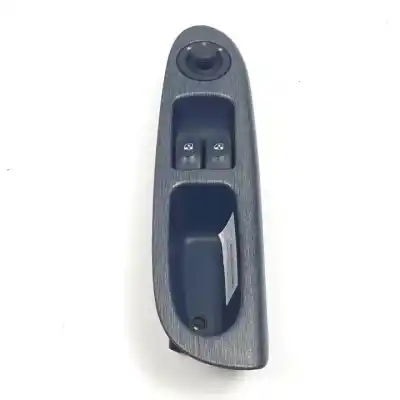 İkinci el araba yedek parçası Sol ön Pencere Anahtari için RENAULT CLIO II FASE I (B/CBO) K4M748 OEM IAM referansları 7700411271  