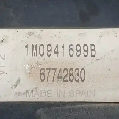 Автозапчастина б/у правий протитуман для seat leon (1m1) d-asv посилання на oem iam 1m0941699b halogeno 67742830 