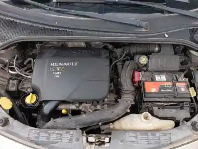 Second-hand car spare part COMPLETE ENGINE for RENAULT CLIO III  OEM IAM references D4F784  