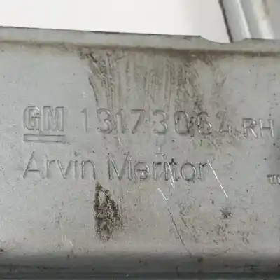 Second-hand car spare part passenger side right window regulator for opel combo z17dth oem iam references 13173064  