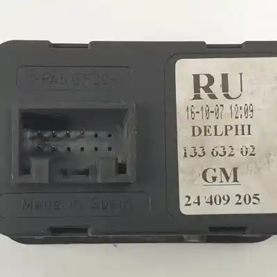 Second-hand car spare part left front power window switch for opel combo z17dth oem iam references 24409205 13363202 