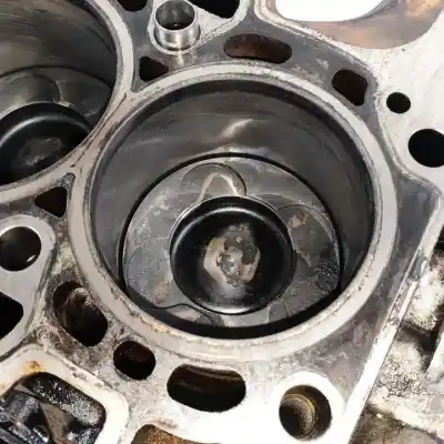 Second-hand car spare part block for bmw serie 3 berlina (e90) n47d20c.204d4.m47n2.m47t2 oem iam references   
