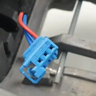 Автозапчастина б/у кермо для citroen c4 cactus hnp посилання на oem iam 98303131zd 34281001c 