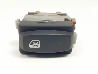 Second-hand car spare part switch for renault megane ii berlina 5p f9q800 oem iam references 2808202