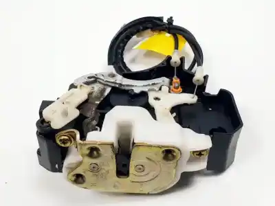 Автозапчастина б/у ЗАМОК ЗАДНЬОГО ПРАВОГО ДВЕРЯ для MITSUBISHI COLT BERLINA 5 (Z30A)  Посилання на OEM IAM   