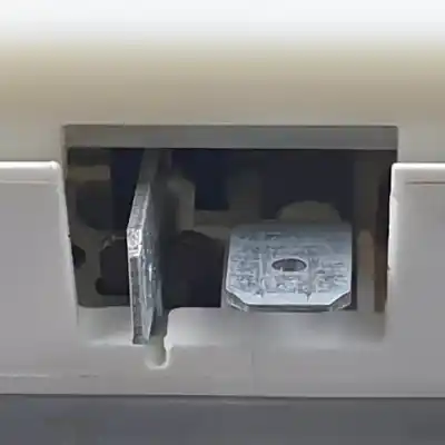 Автозапчасти б/у внутренний свет за ford b-max titanium ссылки oem iam av1115k609ad halogeno 28372860 