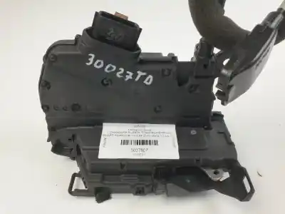 Автозапчастина б/у замок заднього правого дверя для smart forfour m281920 посилання на oem iam 825027950r  