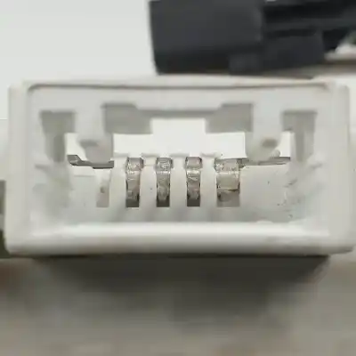 Автозапчасти б/у внутренний свет за smart forfour m281920 ссылки oem iam a4536902900 halogeno 739481634r 