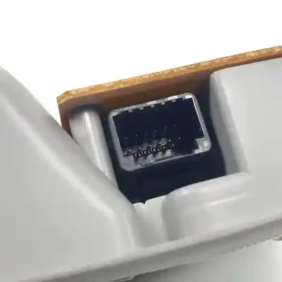 Автозапчастина б/у внутрішне світло для toyota rav 4 (a3) 1azfe посилання на oem iam 8126042010  