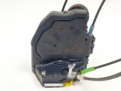 Second-hand car spare part rear right door lock for toyota rav 4 (a3) 1azfe oem iam references 6011217  