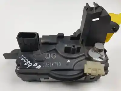 Second-hand car spare part front right door lock for opel astra gtc z17dtj oem iam references 13210749  
