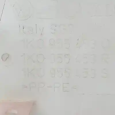 Peça sobressalente para automóvel em segunda mão depósito do limpa vidros por seat leon (1p1) bse.bsf.ccsa.cmxa referências oem iam 1k0955453q  