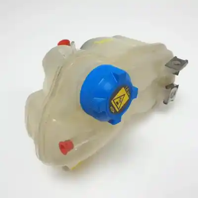 Second-hand car spare part Coolant Expansion Tank for SMART FORFOUR OM639939.639939 OEM IAM references A4545000149 MR597674 
