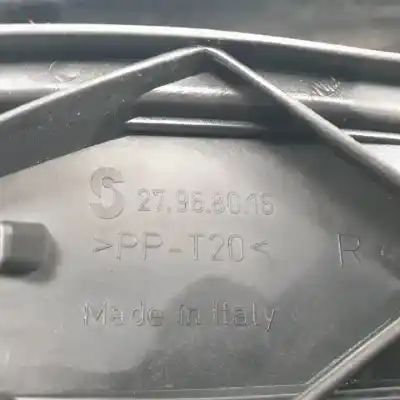 Автозапчасти б/у правый задний фонарь за smart forfour om639939.639939 ссылки oem iam 27968016 halogeno 2796 