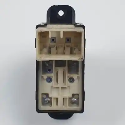 Peça sobressalente para automóvel em segunda mão botão / interruptor elevador vidro dianteiro direito por kia rio (dc) a3e.a3d referências oem iam 935782d000  