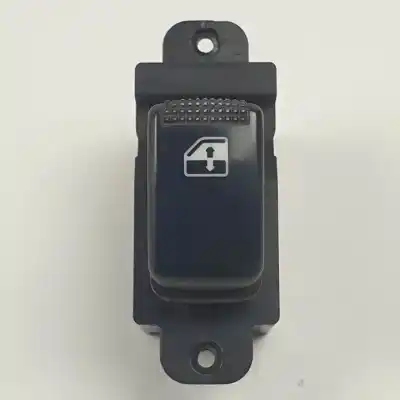 Peça sobressalente para automóvel em segunda mão  por KIA RIO (DC)  Referências OEM IAM 935782D000  