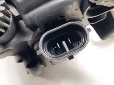 Автозапчастина б/у ліва протитутмана для audi a3 (8p) bkc.bls.bxe посилання на oem iam 8e0941699c halógeno 89203972 