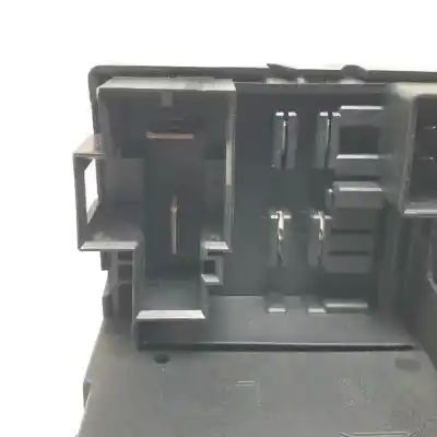 Second-hand car spare part fuse box unit for audi a3 (8p) bkc.bls.bxe oem iam references 8p0907279k f005v00584 