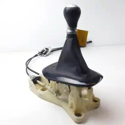 Pezzo di ricambio per auto di seconda mano Leva Del Cambio per KIA PICANTO (JA) G3LA Riferimenti OEM IAM 43700G6XXX  