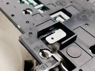 Автозапчастина б/у внутрішне світло для audi a4 avant (8e) bpw посилання на oem iam 8e0947135a  