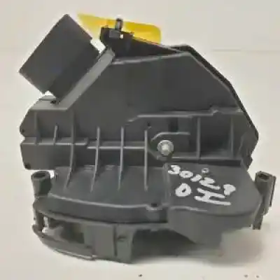 Peça sobressalente para automóvel em segunda mão fechadura da porta dianteira esquerda por ford focus lim. (cb8) m1da referências oem iam bm5aa21813af 921755105 