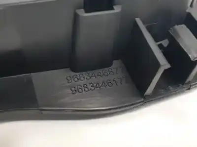 Автозапчастина б/у ліва передня внутрішня ручка для citroen citroën c3 ii 1.2 vti 82 gasolina hmz (eb2) hmz (eb2f) посилання на oem iam 9683446877 9683446177 1905002 