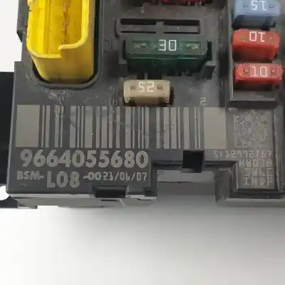 Second-hand car spare part fuse box unit for citroen c4 picasso rhjdw10bted4.rhrdw10bted4.rhj.rhr oem iam references 9664055680  