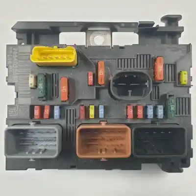 Second-hand car spare part fuse box unit for citroen c4 picasso rhjdw10bted4.rhrdw10bted4.rhj.rhr oem iam references 9664055680  
