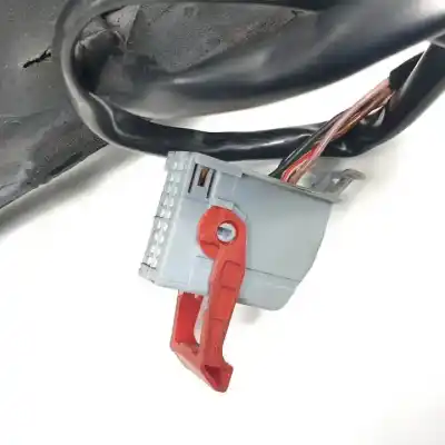 Peça sobressalente para automóvel em segunda mão espelho retrovisor direito por fiat stilo (192) 192a4000 referências oem iam   