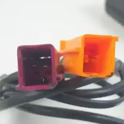 Second-hand car spare part front right seat belt for ford focus lim. (cb4) d4204t oem iam references 4m51a61294da 34072368 33043107f 